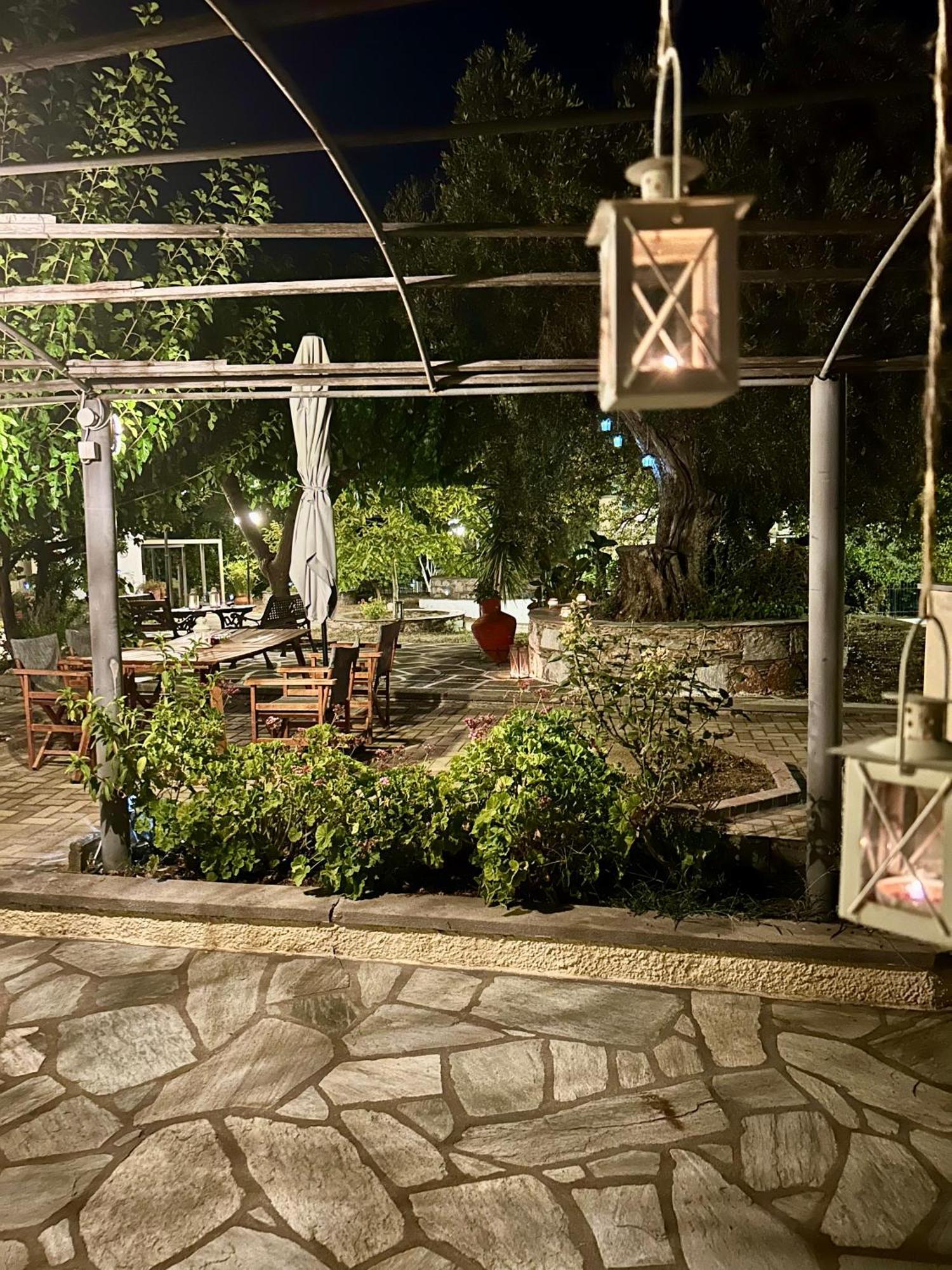 Pansion Episkopi Studios スコペロス エクステリア 写真